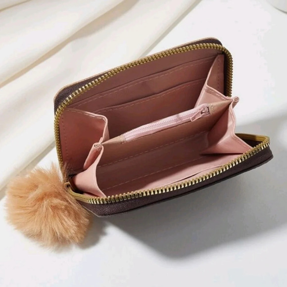 NEW Geometric Color Blocking Wallet & Card Holder With Pom Pom - Picture 3 of 4